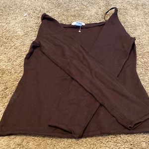 H &M summer shoulder knit shirt